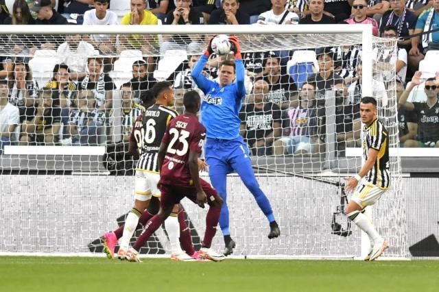 1696718620944011375.jpeg 640 (3).jpeg